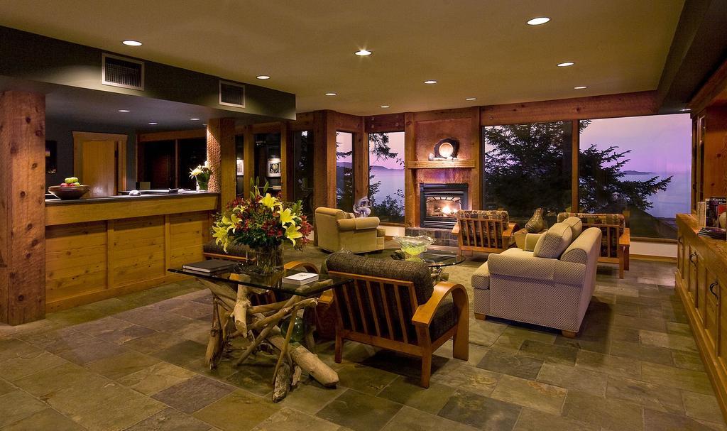 Wickaninnish Inn Tofino Room photo